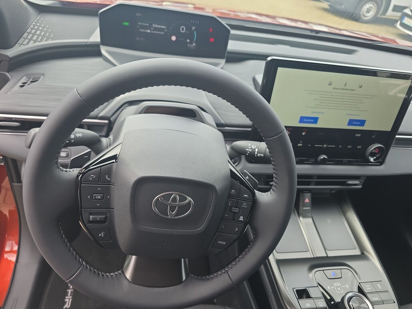 Toyota C-HR+