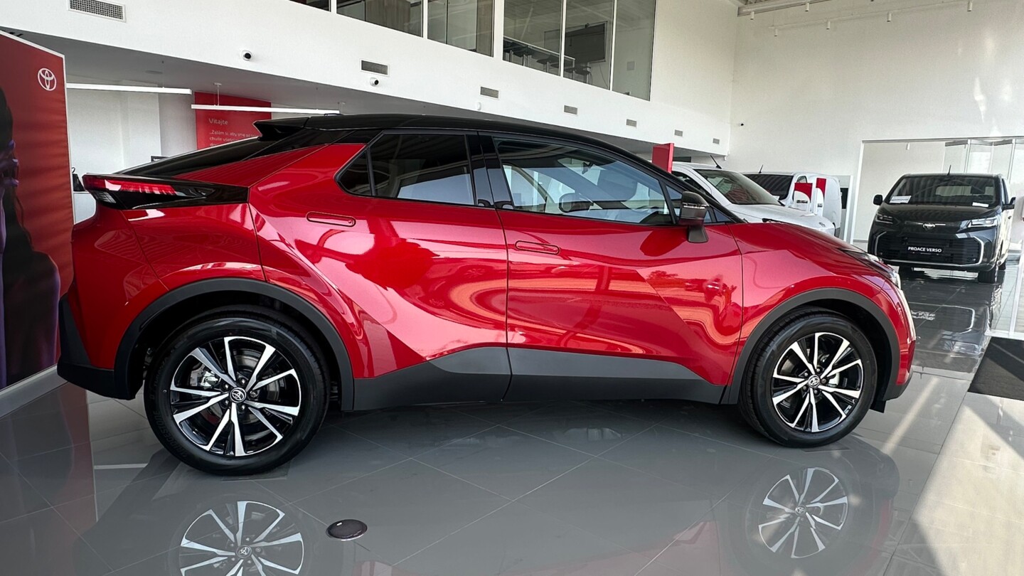 Toyota C-HR