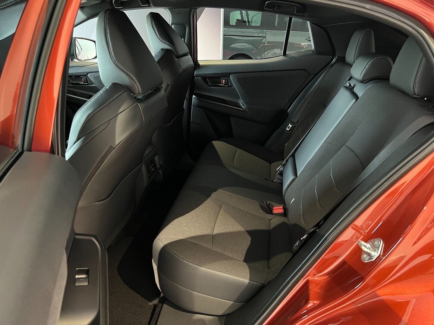 Toyota C-HR+