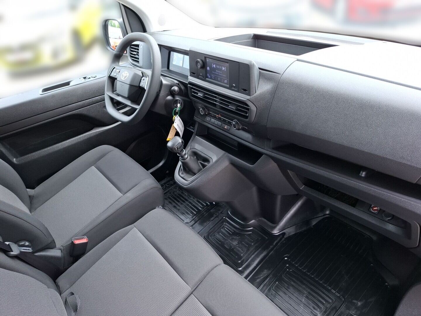 Toyota PROACE